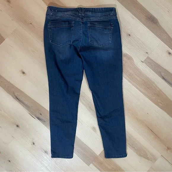 Democracy “Ab”solution Jeans Women’s Size 14 Blue Stretch Skinny  B1305BBV3XX - Picture 4 of 8